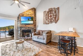 Penthouse Living In The Heart of the State Park - 7