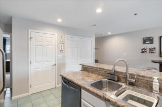 Lakeview Condo, Pools, Patio with Grill, Near PB2 Launch - 4