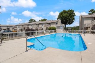 Stunning Views, Inviting Pools, and Endless Fun! - 8