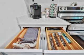 Firepitbbqhot Tubkingfull Kitchensmarttvpets - 1