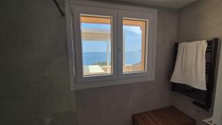 Espectacular Piso en Primera Linea - 2