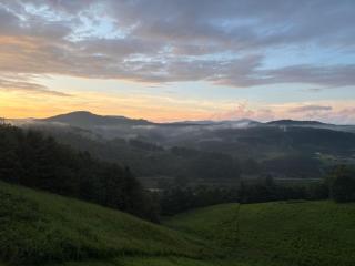 Chasing Clouds Cabin - 8