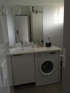 Location à l'Ile Rousse en Corse à proximité de la plage et de la mer avec terrasse - 1