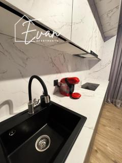 Luxury Park View Apartment by Evan Apartments - 5