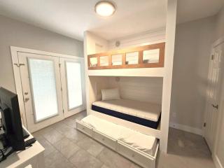 Sunkissed Cottage by Newman-Dailey - 4