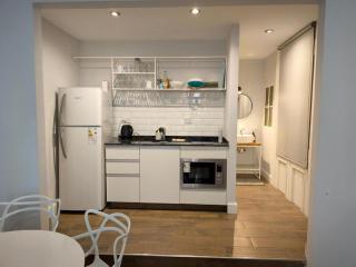 The Obelisk Corner - 9