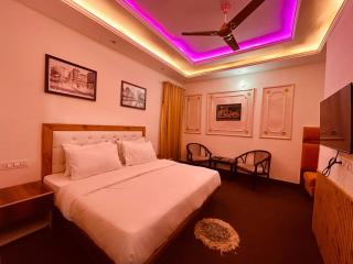 Pine Woods Retreat A Premium Room With Balcony By Anvi - Nainital - 9