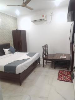 Hotel the Chandigarh - 2