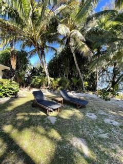 Maree's Beachfront House - Free Internet - 8