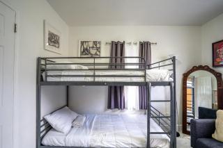 Tropical Retreat in Miami Beach - 6