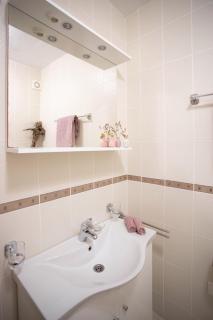 Meerblick Apartment mit großer Sonnenterrasse für 6 Personen - 3