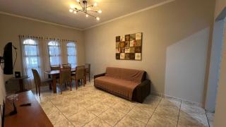 Casa na Guilhermina com ar condicionado - 0