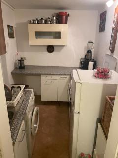 Single Room in a shared 2 rooms apartment - 1