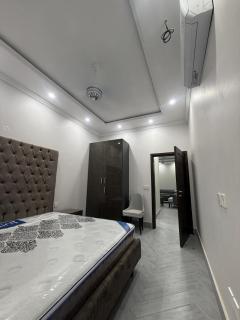 Regency Suites - 5