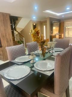 House in Miraflores Cuenca - 0