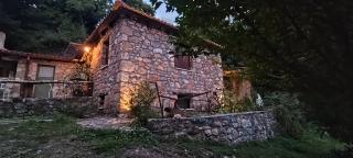 Velanidi Guesthouse - 9