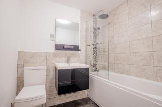 50 Sansome Place - 6