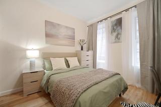 Spacious 3BD Unit Near Central Park & Columbia University - 2