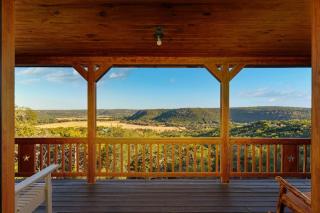 Sleeps 16 Game Room Fire Pit Grand Family Dining Room - 8