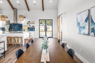 Pet & Family friendly Outdoor Grill Games Sleeps 12 - 3