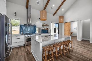 Pet & Family friendly Outdoor Grill Games Sleeps 12 - 2