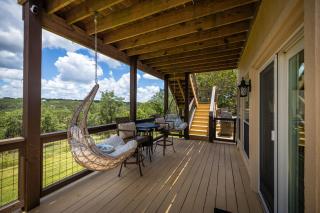 Family Pool Cozy Fireplace Hot Tub & Stunning Views - 6
