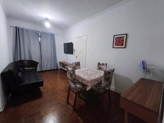 Apto/garagem coberta/900m-Centro - 3