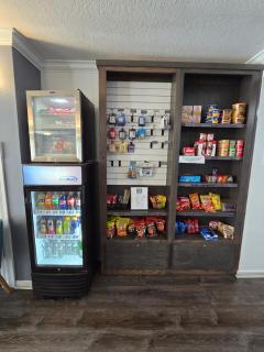 Quality Inn & Suites Tulare - 2