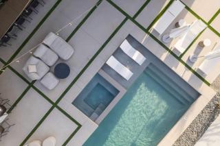 Mercury @ Elemento49 Pool Spa Sleeps 16 - 5