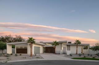 Silver @ Elemento49 Pool Spa Sleeps 16 - 7