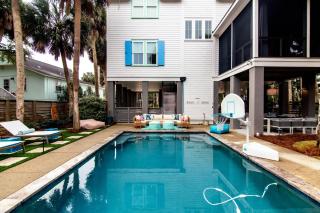 The Clamorous Life II - 9