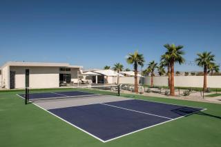 Platinum @Elemento49 Pool Pickleball Sleeps 18 - 4