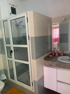 Appartement vue sur piscine et jardin - 9