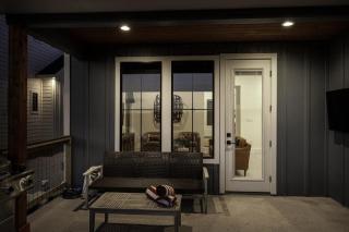 Plunge Pool Grill Scenic Family Views Near Lake - 1