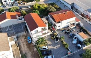 1 Bedroom Beautiful Apartment In Vrsi - 6