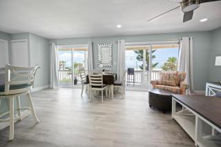 2-Unit Beach Combo – Bikes, Sand & Sunsets - 4