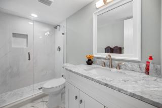 2-Unit Beach Combo – Bikes, Sand & Sunsets - 1