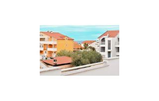 Nice Apartment In Vrsi With Wifi - 2