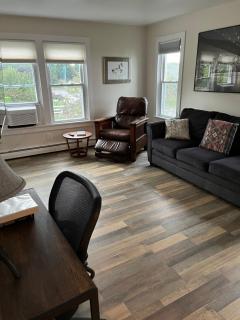 Modern Studio Retreat Minutes from Downtown Burlington - 6