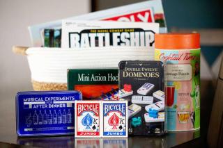 Private Family Backyard Patio Hot Tub Fire Pit Games - 2