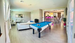 Big house las Vegas - 1