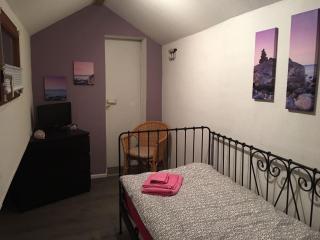 Monteurhaus Nähe Bonn & Koblenz mit Terrasse & WLAN - 1