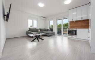 Nice Apartment In Vir With Heated Swimming Pool - 1