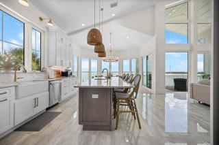 Lemon Bay Luxe – Dock, Beach & Manasota Vibes - 8