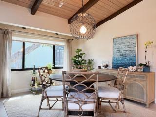 Admiralty Villas – Bayside Modern 2BR Retreat - 6