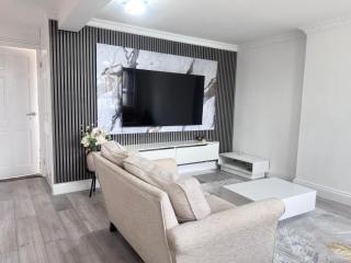 Ama comfort Stay - 2