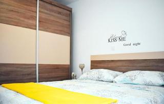 Awesome Apartment In Vrsi With Wifi - 1