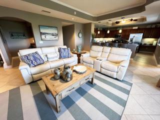 Manasota Key Gem - Pool and Hot Tub - Beach Views - 9