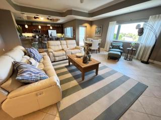 Manasota Key Gem - Pool and Hot Tub - Beach Views - 5