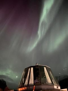 Northern Lights AuroraHut Lyngenfjord, by Alpan Apartments - 3